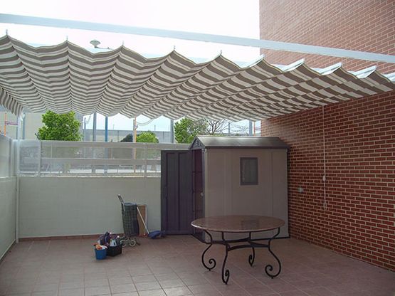 TOLDOS L`HORTA Pergola3